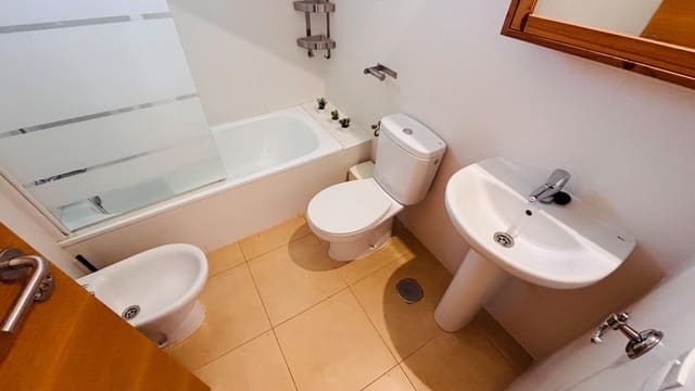 2 makuuhuone Huoneisto myytävänä paikassa Condado de Alhama, Alhama de Murcia mukana uima-altaan - 125 000 € (Ref: 9586371)