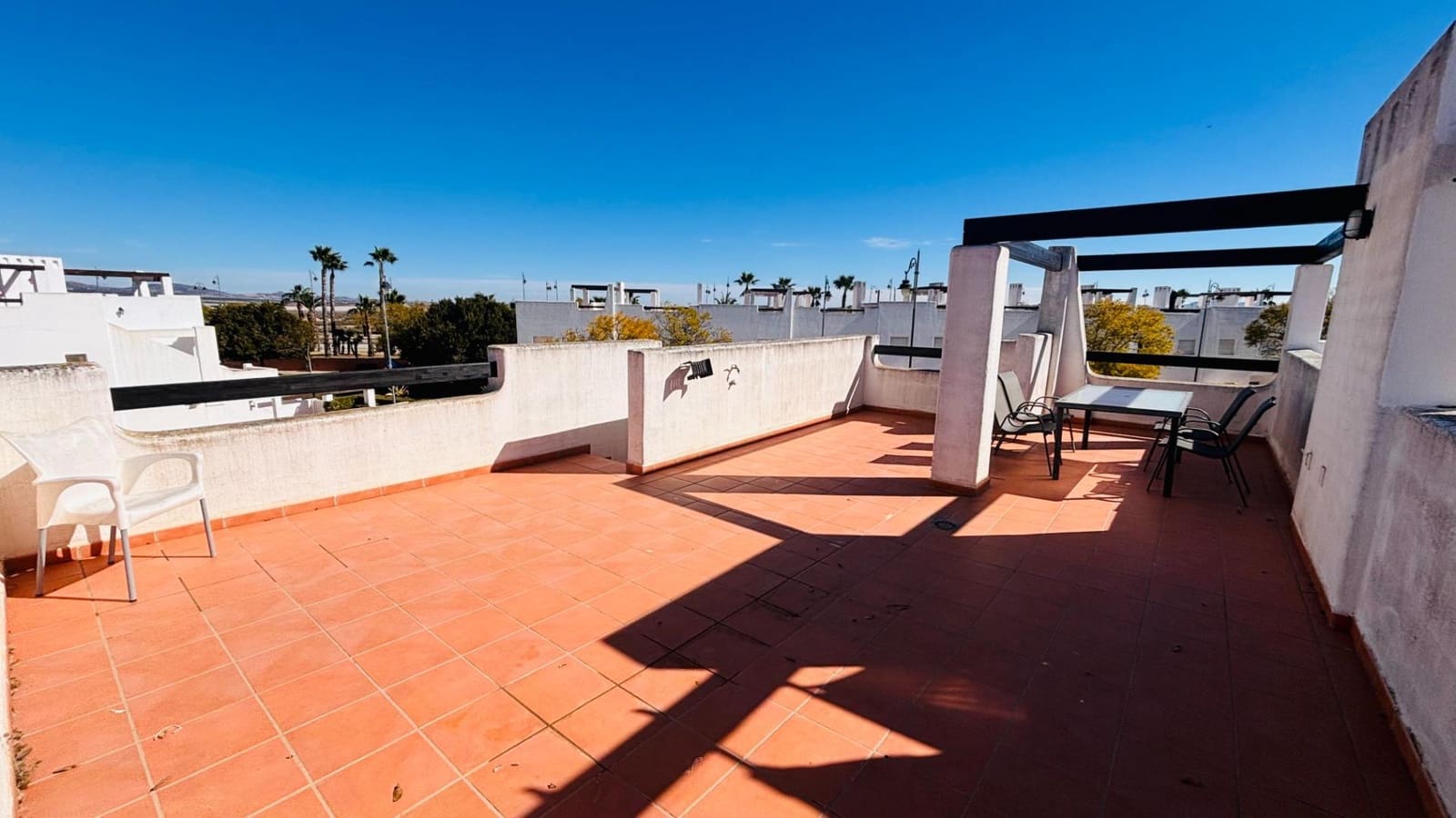 2 makuuhuone Huoneisto myytävänä paikassa Condado de Alhama mukana uima-altaan - 125 000 € (Ref: 9586371)