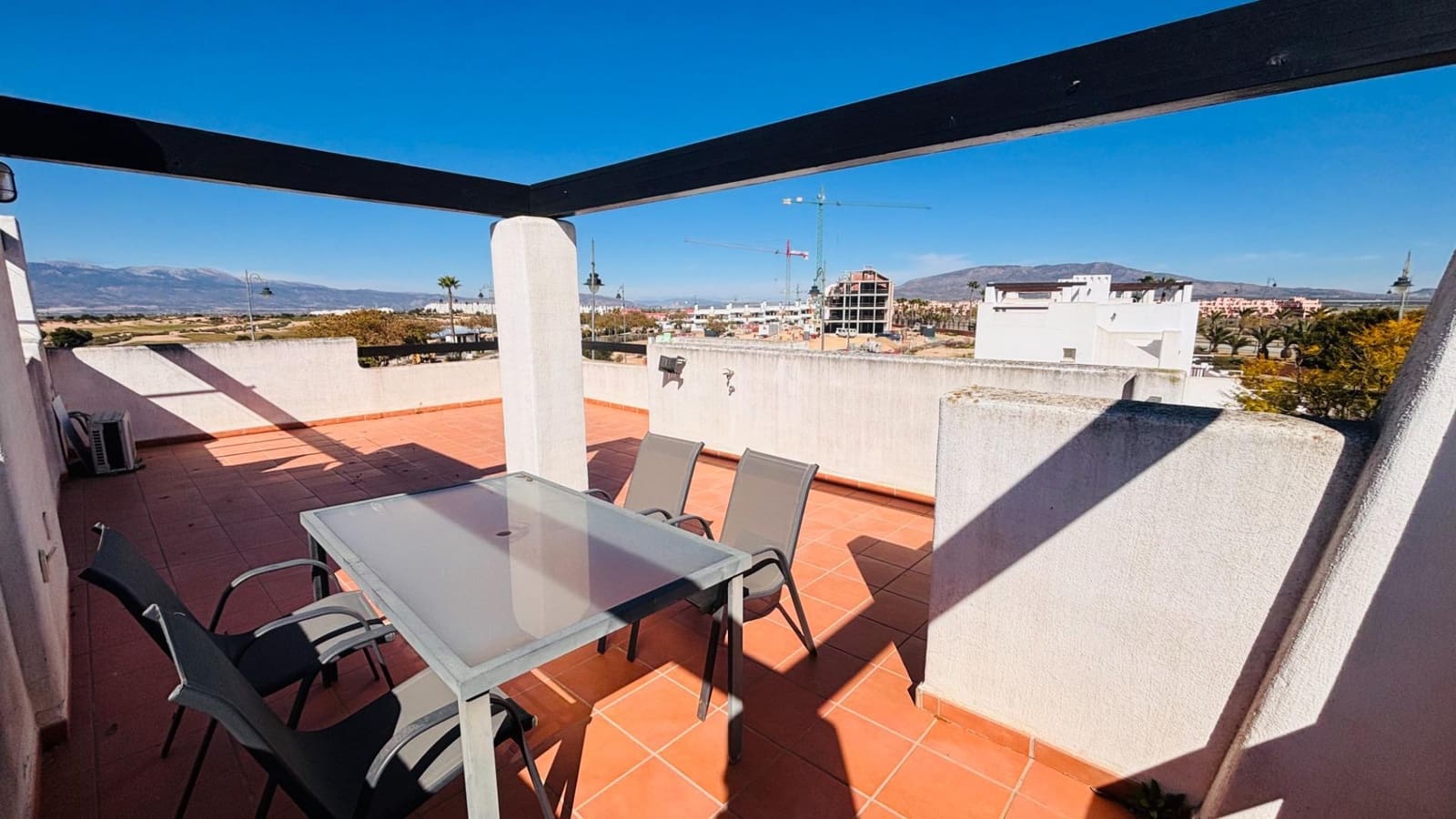 2 makuuhuone Huoneisto myytävänä paikassa Condado de Alhama mukana uima-altaan - 125 000 € (Ref: 9586371)