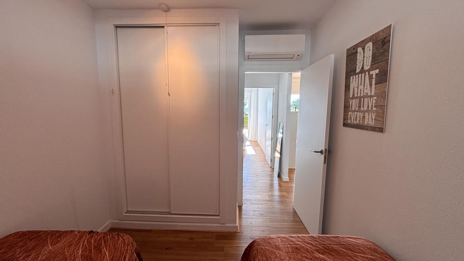 2 sovrum Lägenhet till salu i Condado de Alhama med pool - 129 900 € (Ref: 9586372)