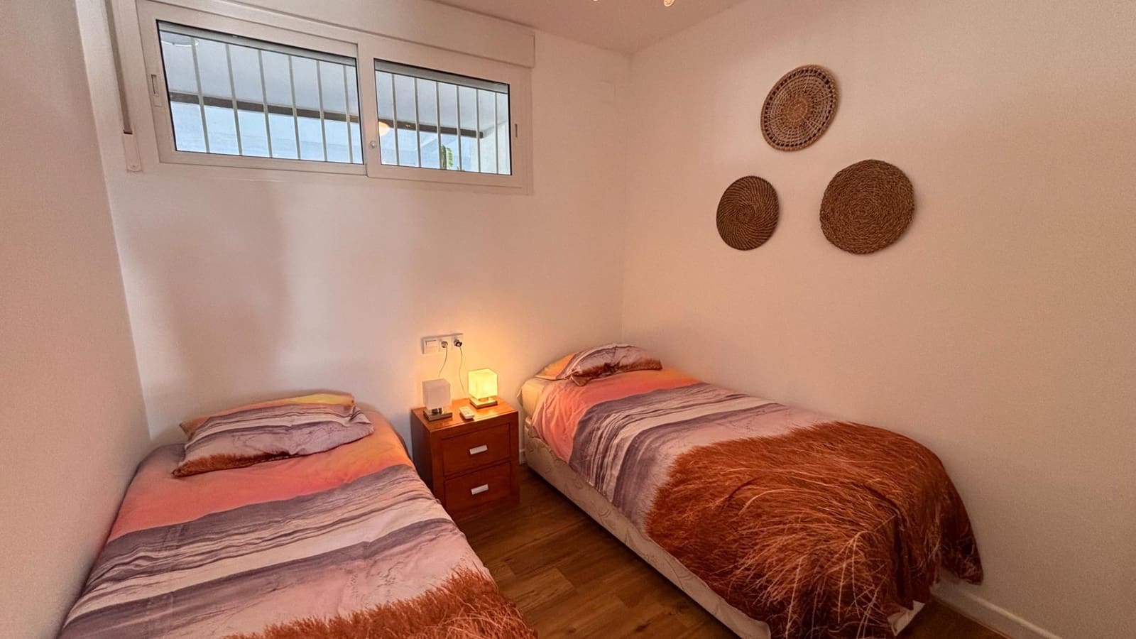 2 sovrum Lägenhet till salu i Condado de Alhama med pool - 129 900 € (Ref: 9586372)