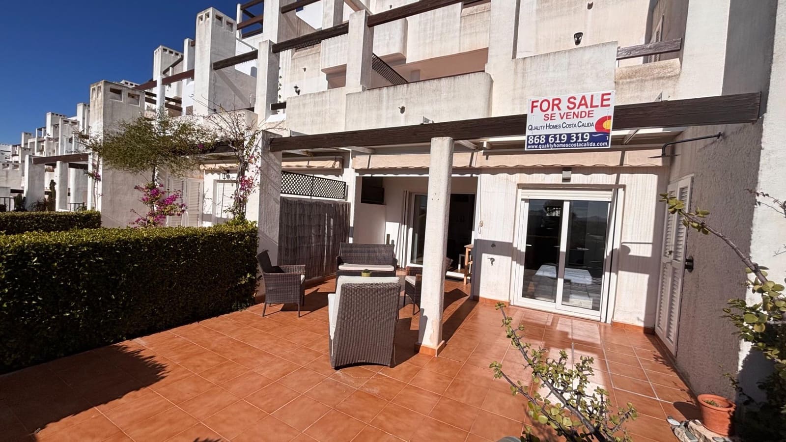 2 sovrum Lägenhet till salu i Condado de Alhama med pool - 129 900 € (Ref: 9586372)