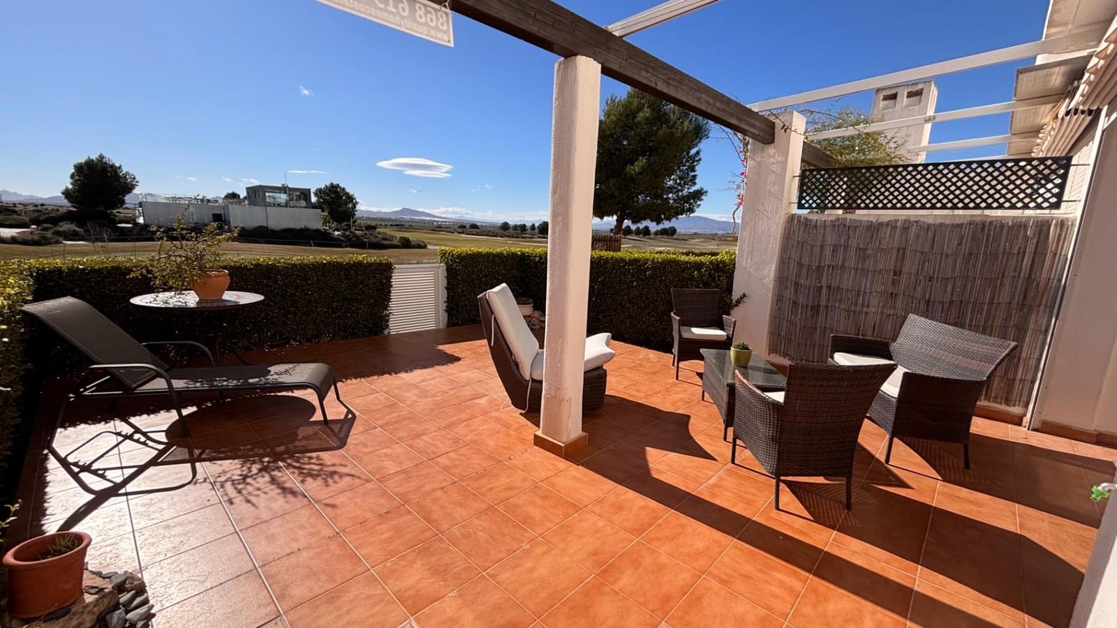 2 sovrum Lägenhet till salu i Condado de Alhama med pool - 129 900 € (Ref: 9586372)