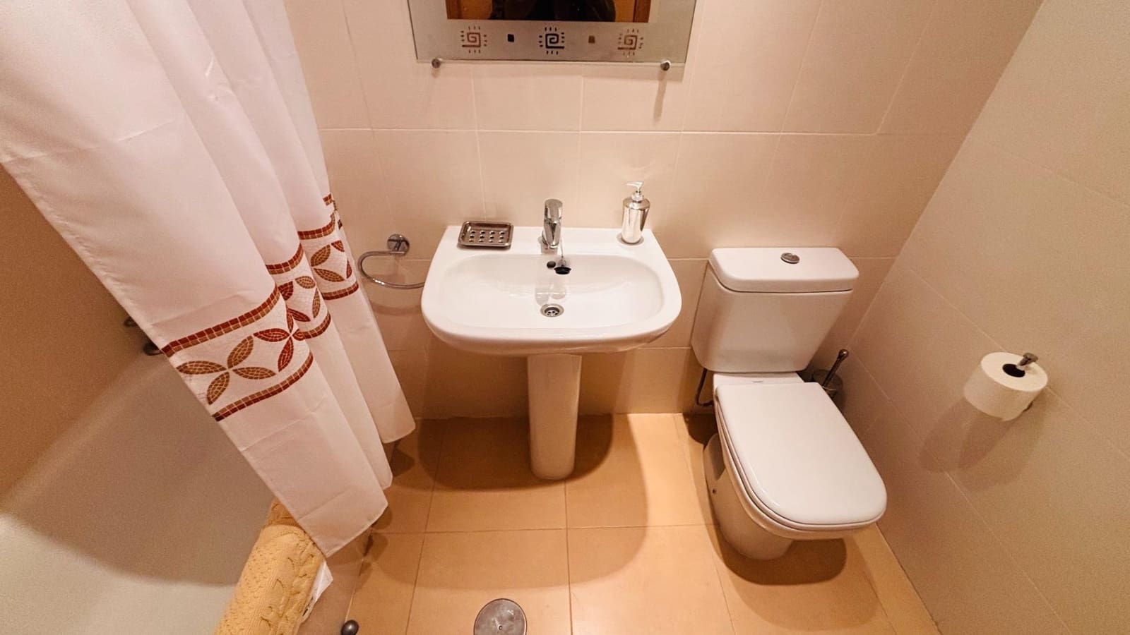 2 makuuhuone Huoneisto myytävänä paikassa Condado de Alhama mukana uima-altaan - 115 000 € (Ref: 9586373)