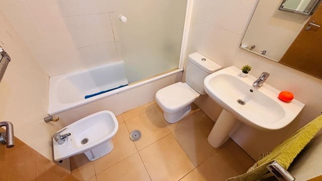 3 sovrum Lägenhet till salu i Alhama de Murcia med pool - 115 000 € (Ref: 9591189)