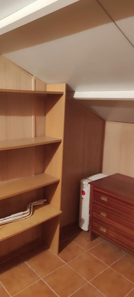 2 makuuhuone Huoneisto vuokrattavana paikassa Murcia kaupunki mukana 
autotalli - 850 € (Ref: 9611471)