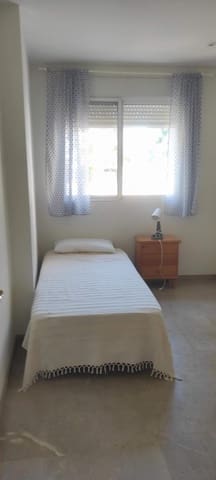 2 soverom Leilighet til leie i Juan de Borbón, Murcia by med garasje - € 850 (Ref: 9611471)