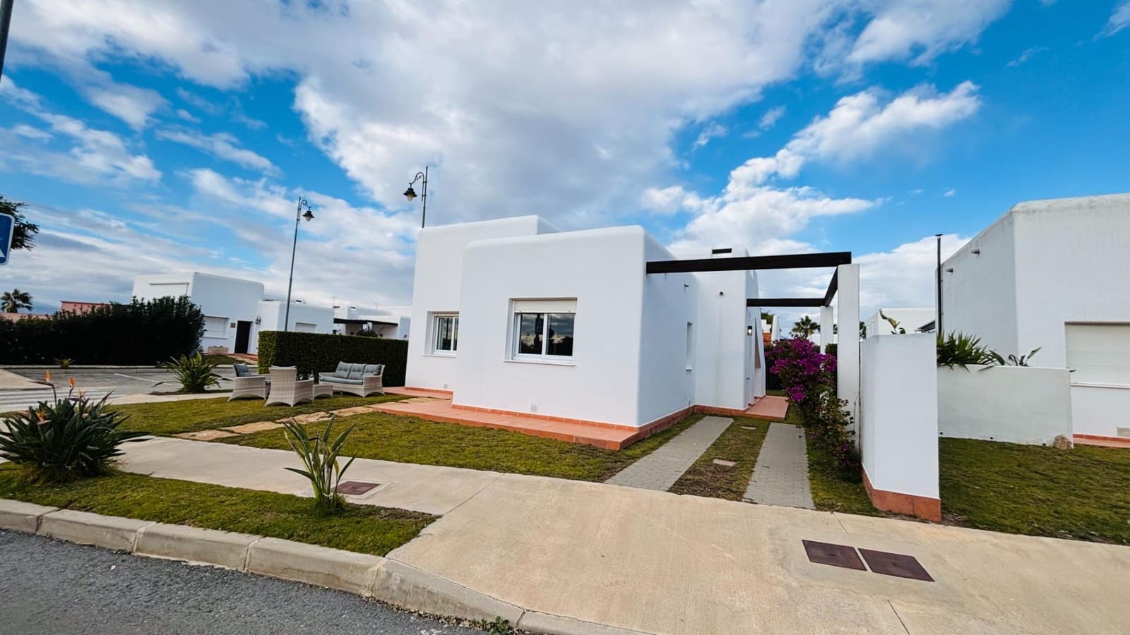 2 slaapkamer Villa te koop in Condado de Alhama met zwembad - € 220.000 (Ref: 9615366)