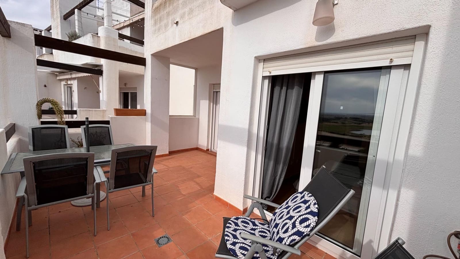 2 soverom Leilighet til salgs i Condado de Alhama med svømmebasseng - € 115 000 (Ref: 9644943)