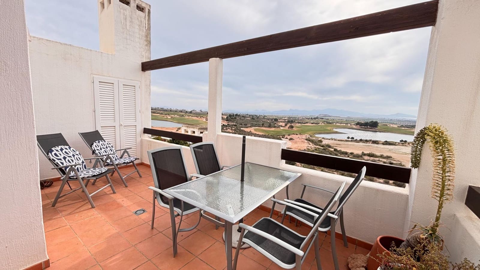 2 soverom Leilighet til salgs i Condado de Alhama med svømmebasseng - € 115 000 (Ref: 9644943)