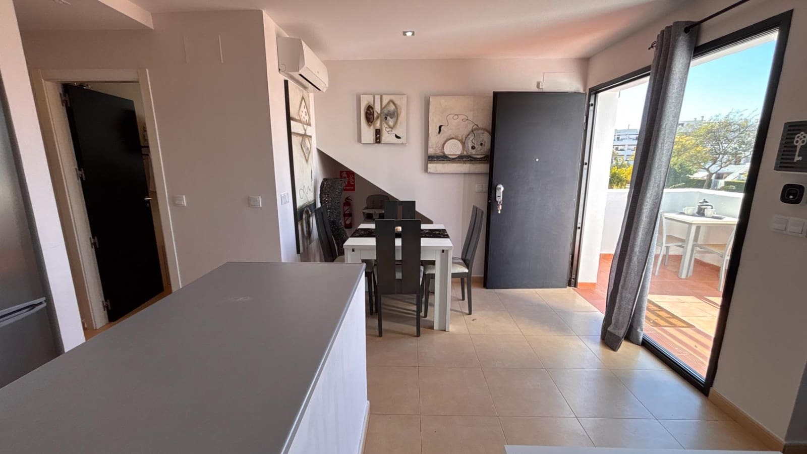 2 soverom Leilighet til salgs i Condado de Alhama med svømmebasseng - € 120 000 (Ref: 9644944)