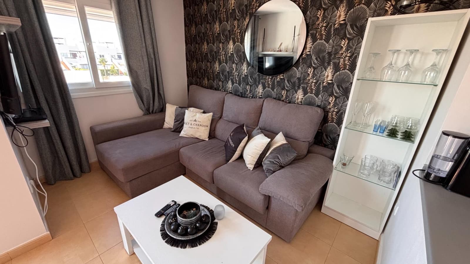 2 soverom Leilighet til salgs i Condado de Alhama med svømmebasseng - € 120 000 (Ref: 9644944)