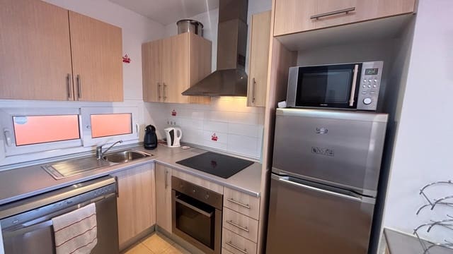 2 slaapkamer Appartement te koop in Condado de Alhama, Alhama de Murcia met zwembad - € 119.900 (Ref: 9745282)