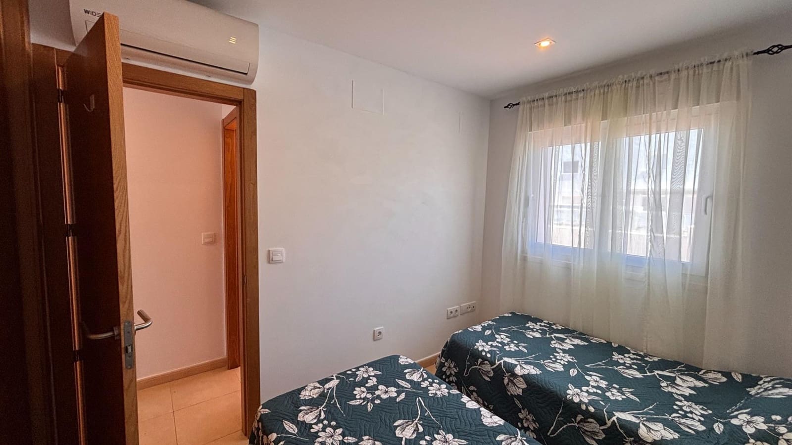 Apartamento de 3 habitaciones en Condado de Alhama en venta con piscina - 125.000 € (Ref: 9747795)