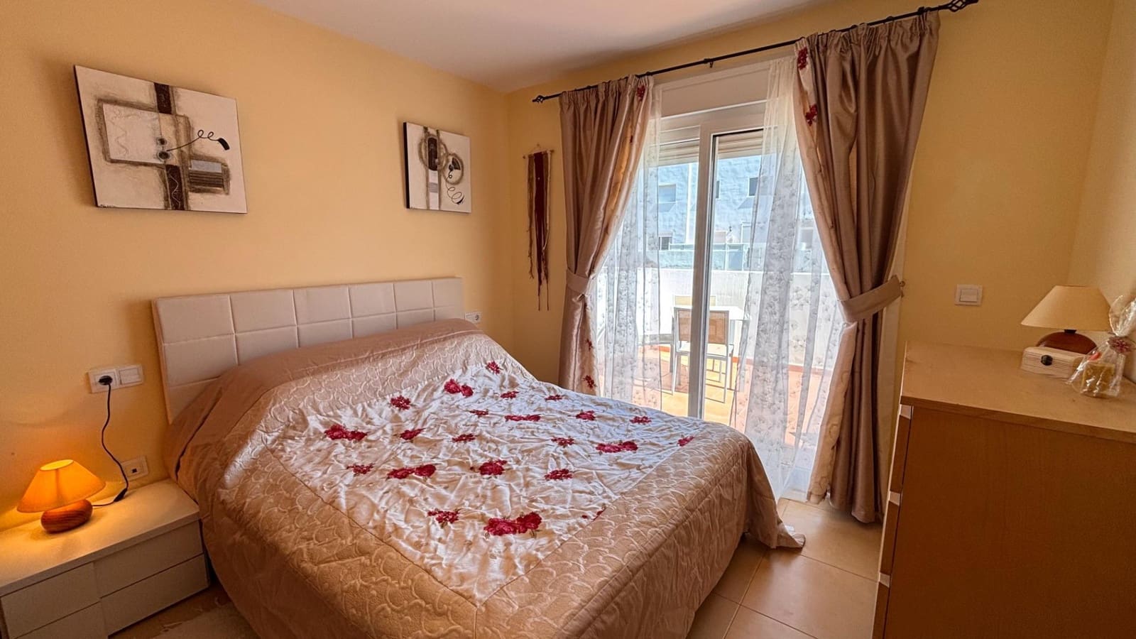 Apartamento de 3 habitaciones en Condado de Alhama en venta con piscina - 125.000 € (Ref: 9747795)