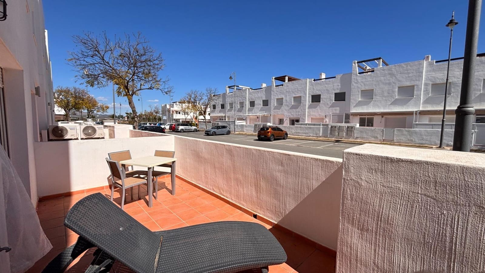 Apartamento de 3 habitaciones en Condado de Alhama en venta con piscina - 125.000 € (Ref: 9747795)