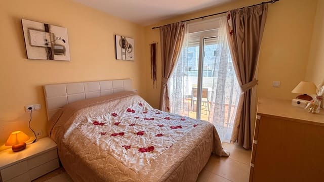 3 makuuhuone Huoneisto myytävänä paikassa Condado de Alhama, Alhama de Murcia mukana uima-altaan - 125 000 € (Ref: 9747795)