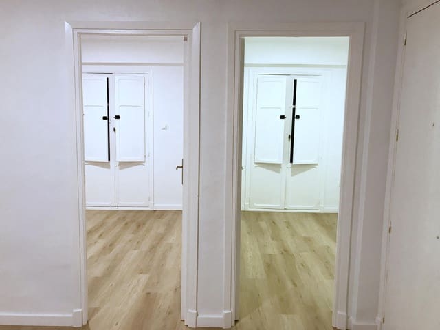 3 slaapkamer Flat te huur in Alcantarilla - € 490 (Ref: 9761928)