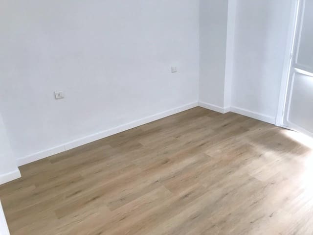 3 slaapkamer Flat te huur in Alcantarilla - € 490 (Ref: 9761928)