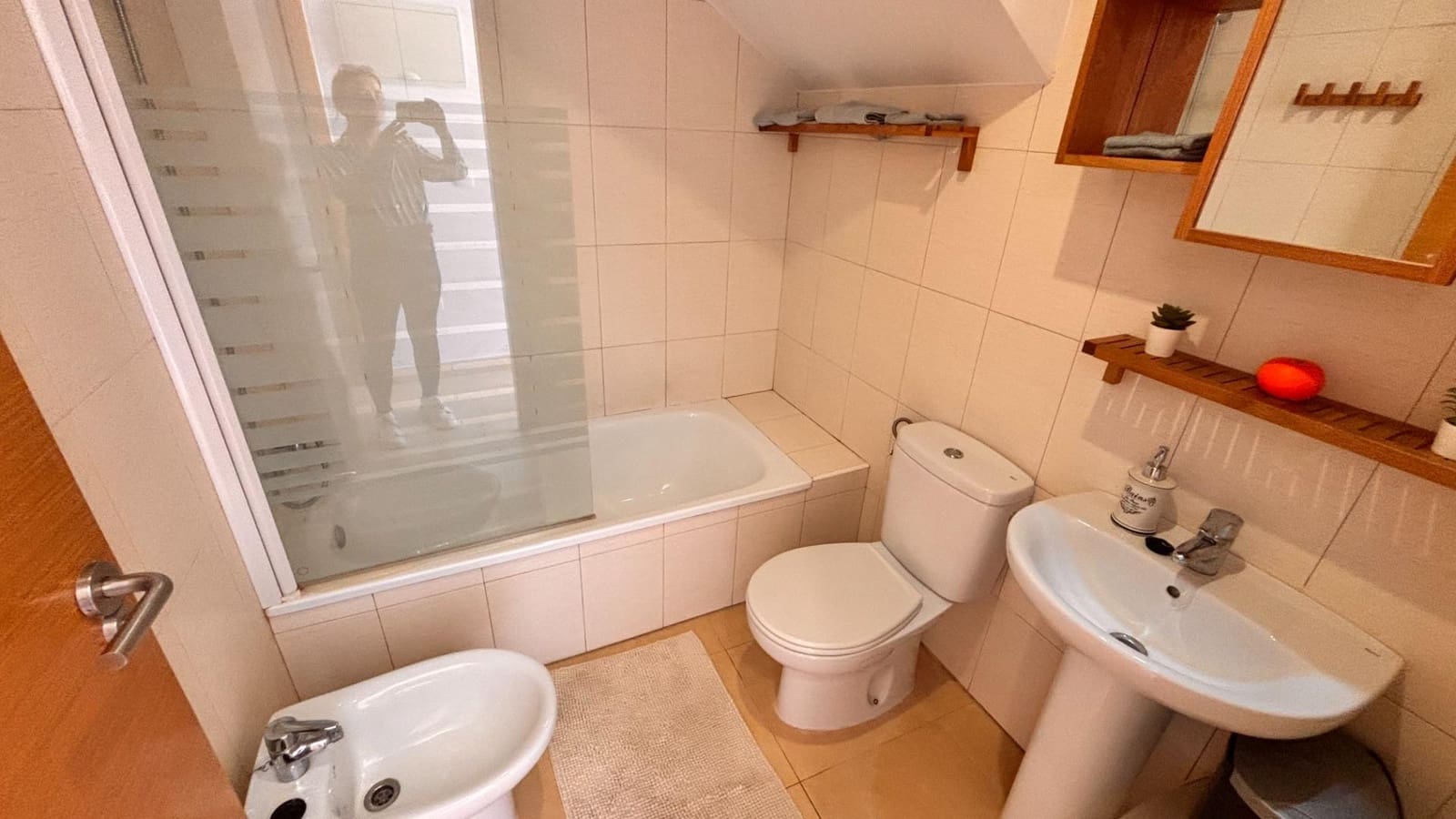 2 soveværelse Lejlighed til salg i Condado de Alhama med swimmingpool - € 119.900 (Ref: 9794549)