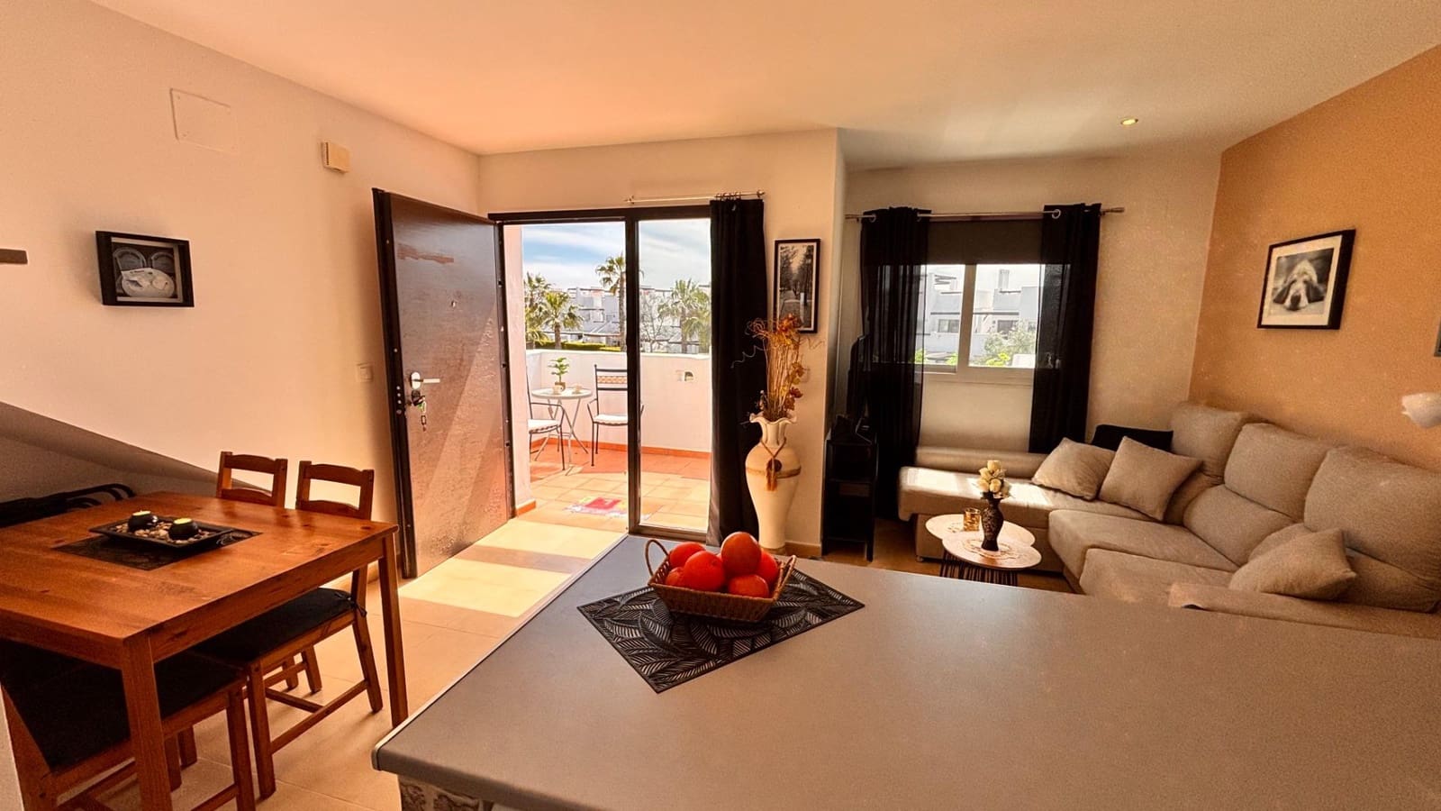 2 soveværelse Lejlighed til salg i Condado de Alhama med swimmingpool - € 119.900 (Ref: 9794549)