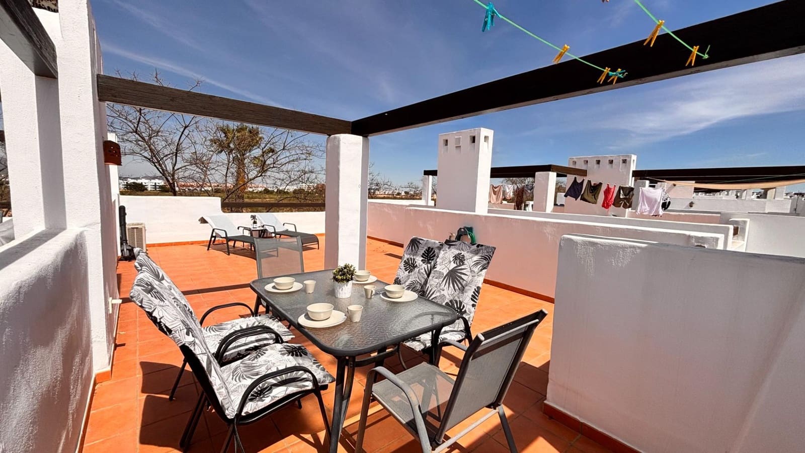 2 soveværelse Lejlighed til salg i Condado de Alhama med swimmingpool - € 119.900 (Ref: 9794549)