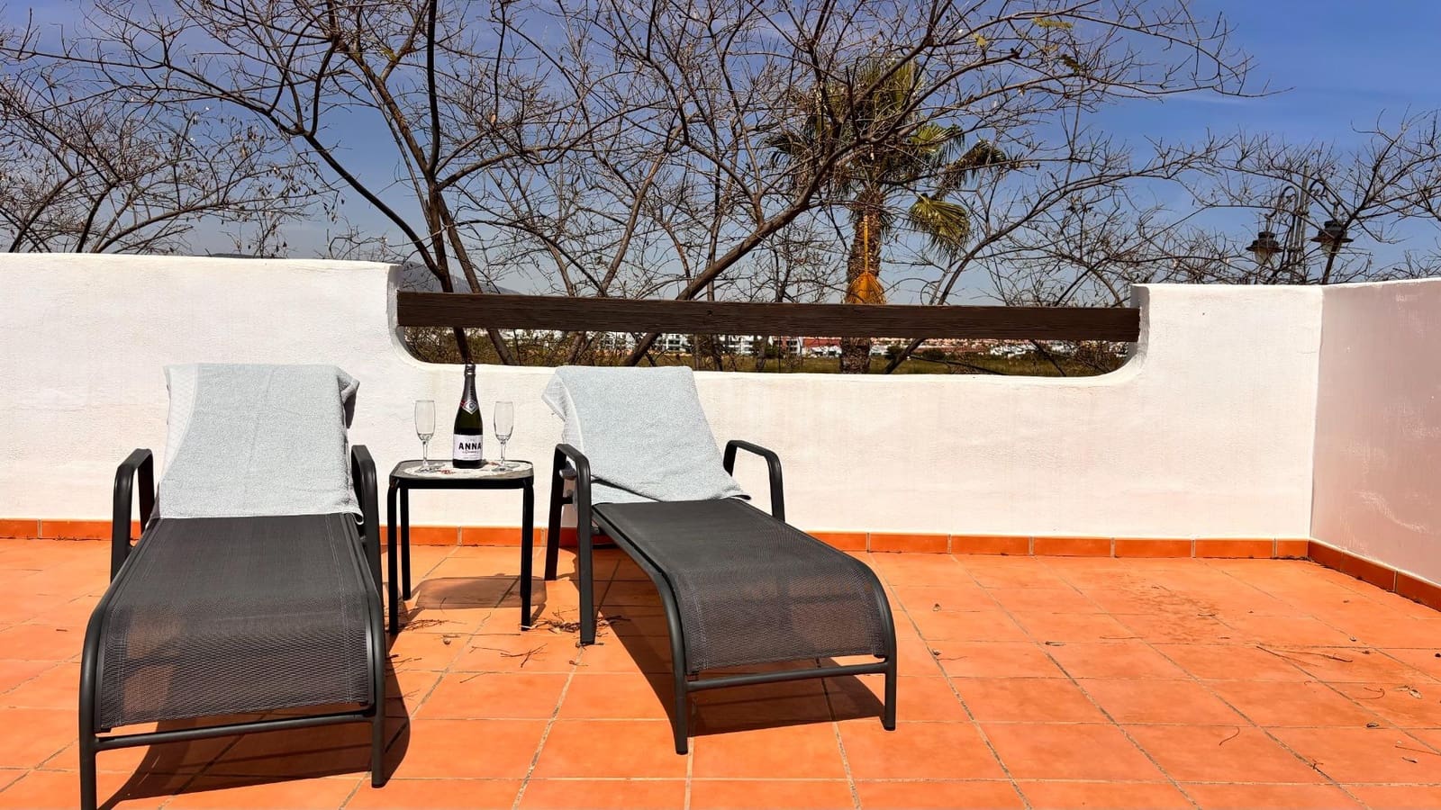 2 soveværelse Lejlighed til salg i Condado de Alhama med swimmingpool - € 119.900 (Ref: 9794549)