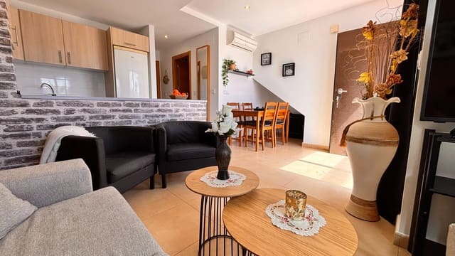 2 slaapkamer Appartement te koop in Condado de Alhama, Alhama de Murcia met zwembad - € 119.900 (Ref: 9794549)