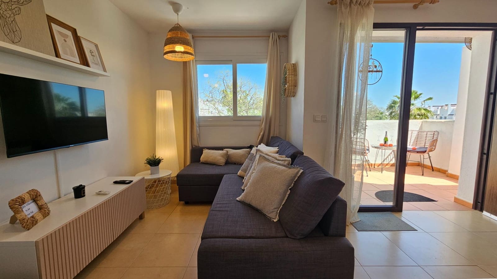 2 makuuhuone Huoneisto myytävänä paikassa Condado de Alhama mukana uima-altaan - 117 500 € (Ref: 9815813)