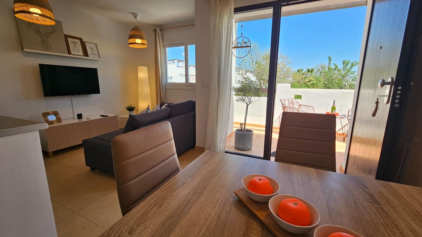 2 makuuhuone Huoneisto myytävänä paikassa Condado de Alhama mukana uima-altaan - 117 500 € (Ref: 9815813)