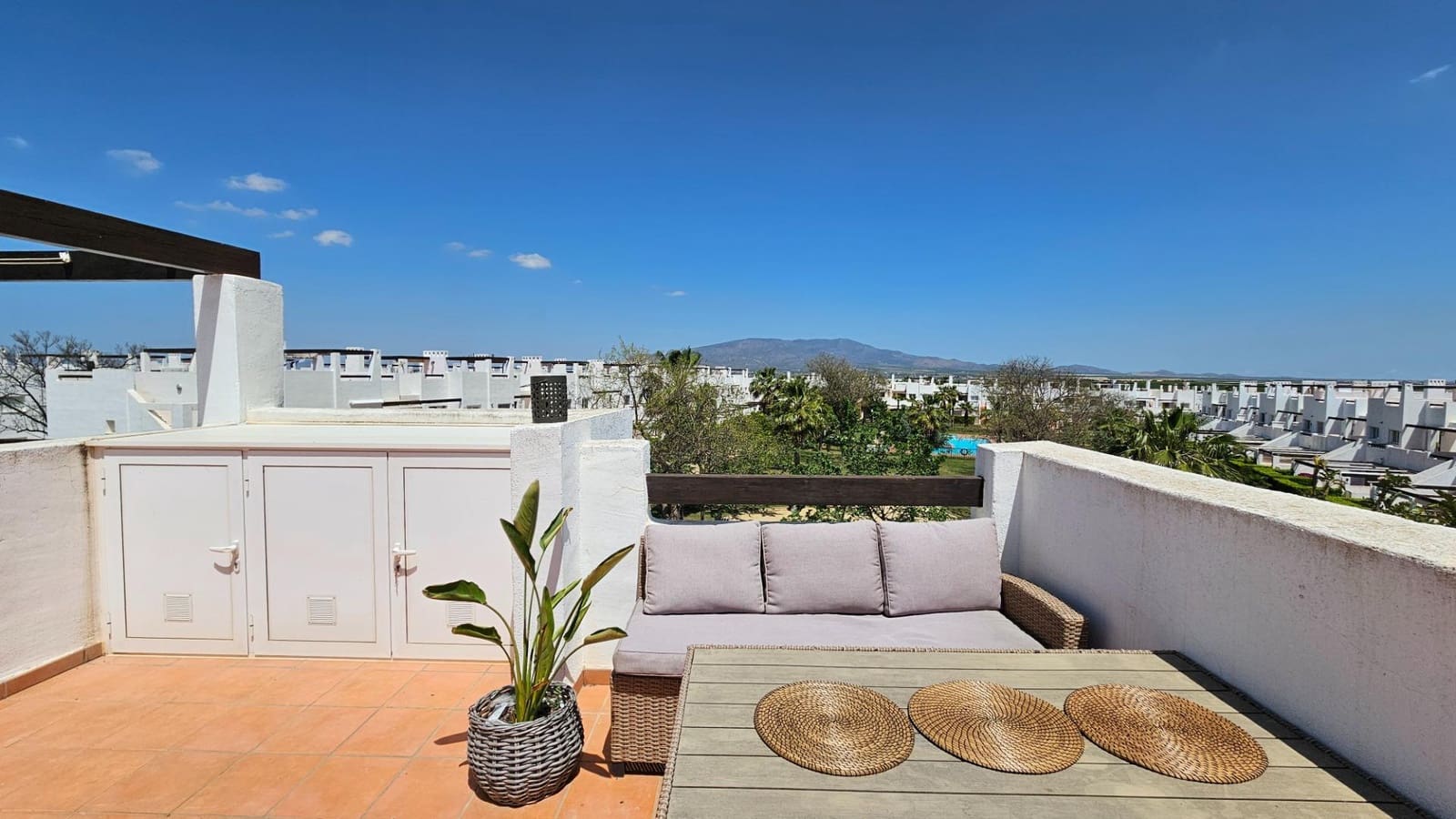 2 makuuhuone Huoneisto myytävänä paikassa Condado de Alhama mukana uima-altaan - 117 500 € (Ref: 9815813)