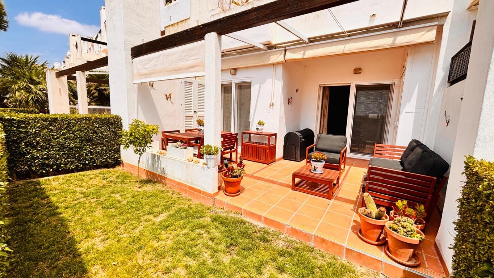 2 sypialnia Apartament na sprzedaż w Condado de Alhama z basenem - 134 900 € (Ref: 9815814)