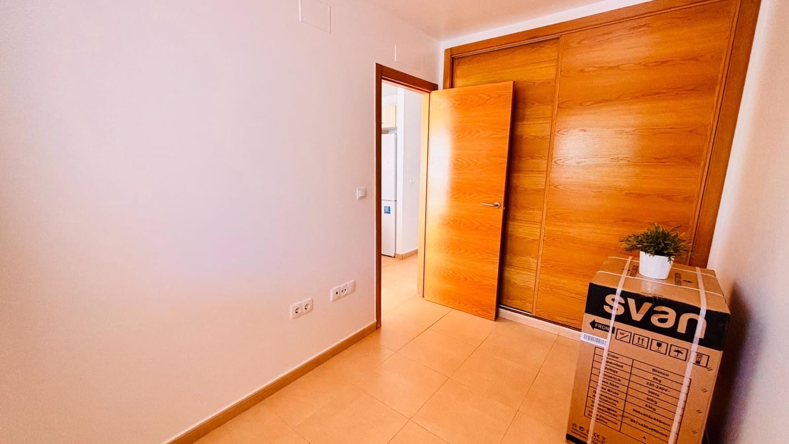2 bedroom Apartment for sale in Condado de Alhama with pool - € 119,900 (Ref: 9822844)