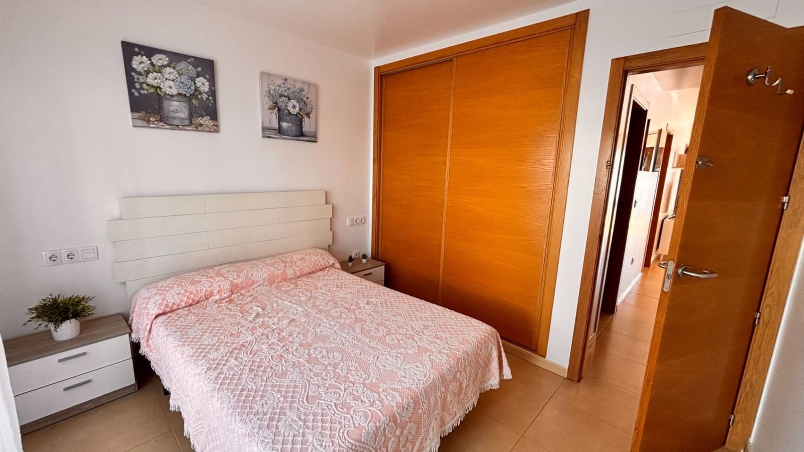 2 bedroom Apartment for sale in Condado de Alhama with pool - € 119,900 (Ref: 9822844)