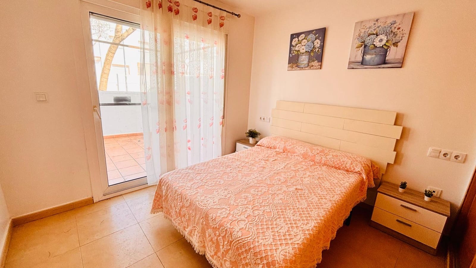 2 bedroom Apartment for sale in Condado de Alhama with pool - € 119,900 (Ref: 9822844)