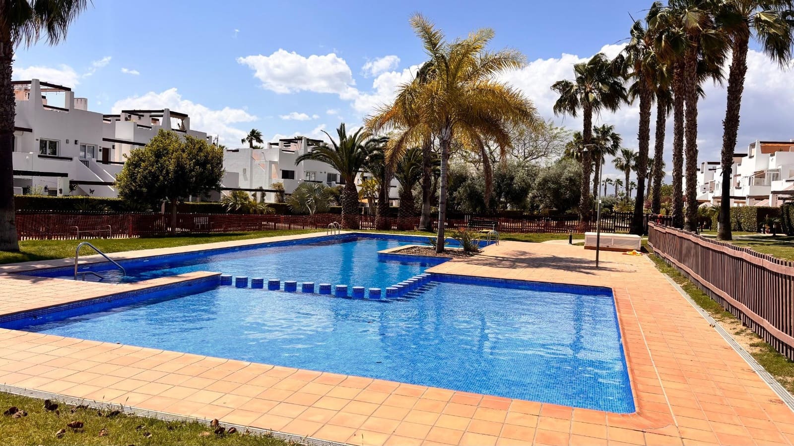 2 bedroom Apartment for sale in Condado de Alhama with pool - € 119,900 (Ref: 9822844)