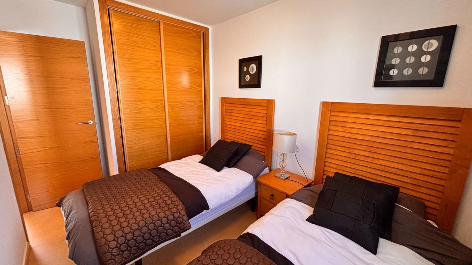2 bedroom Apartment for sale in Condado de Alhama with pool - € 119,900 (Ref: 9831304)