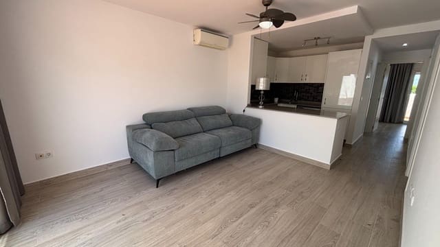 3 makuuhuone Huoneisto myytävänä paikassa Alhama de Murcia mukana uima-altaan - 129 900 € (Ref: 9843341)
