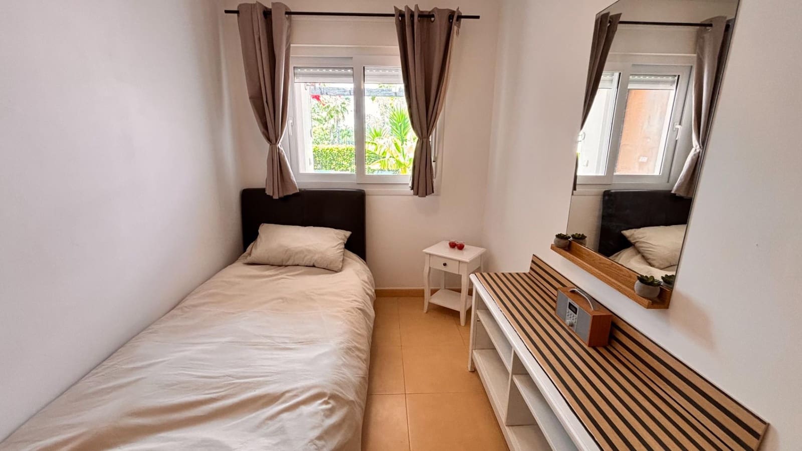 3 bedroom Apartment for sale in Condado de Alhama with pool - € 125,000 (Ref: 9843342)
