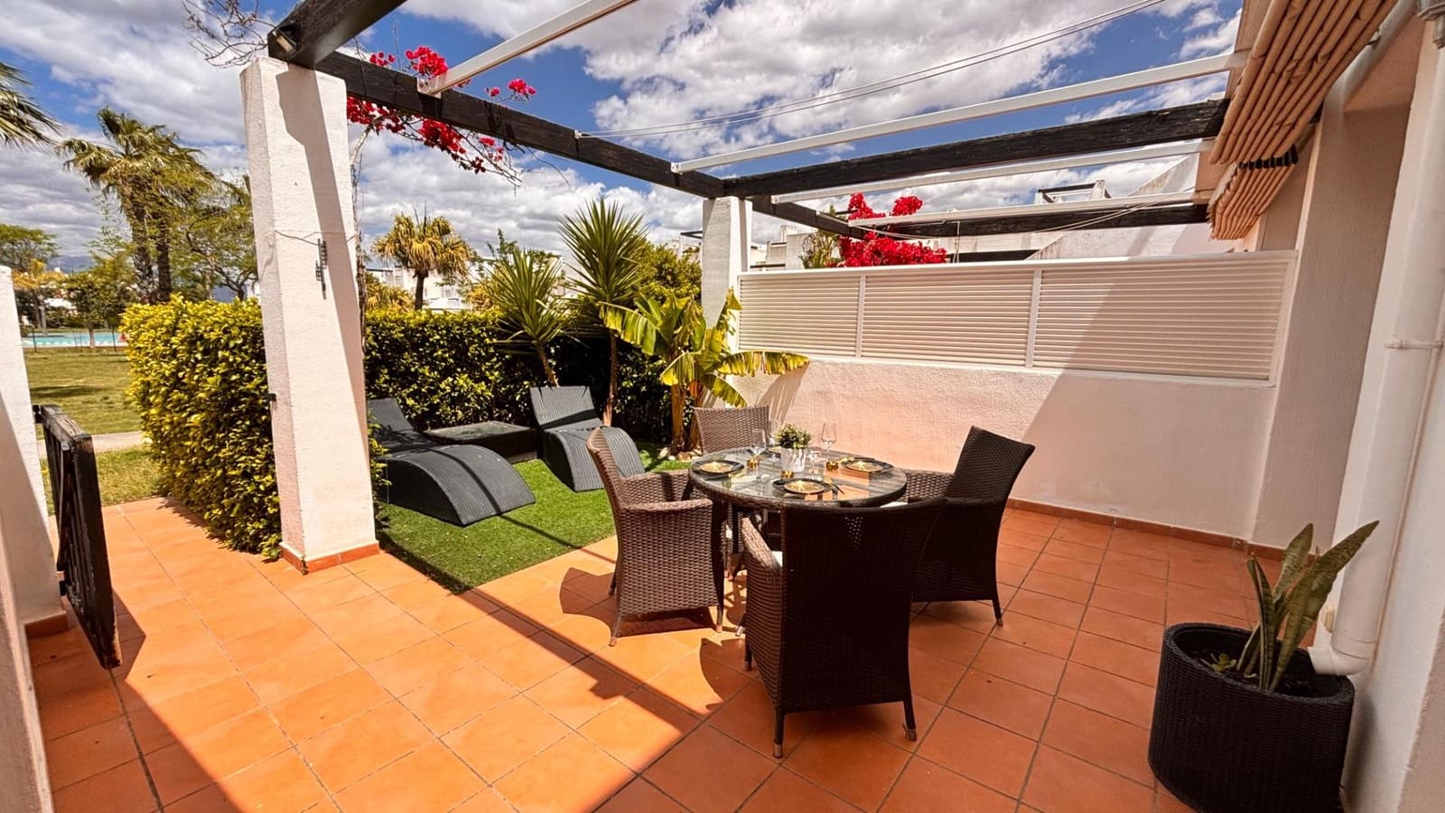 3 bedroom Apartment for sale in Condado de Alhama with pool - € 125,000 (Ref: 9843342)