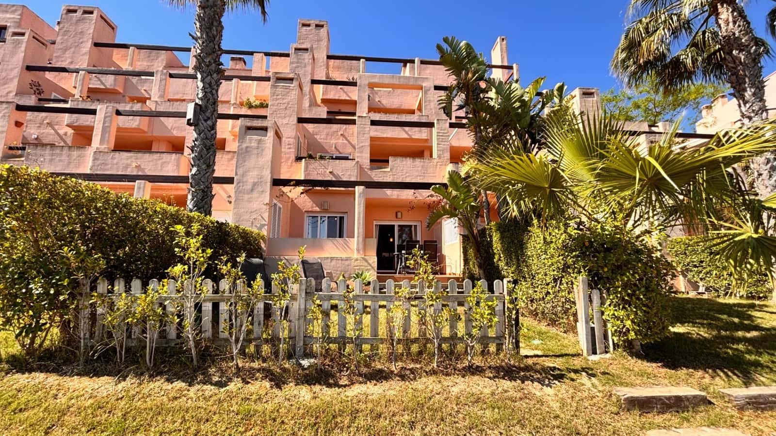 2 bedroom Apartment for sale in Condado de Alhama with pool - € 119,900 (Ref: 9855379)