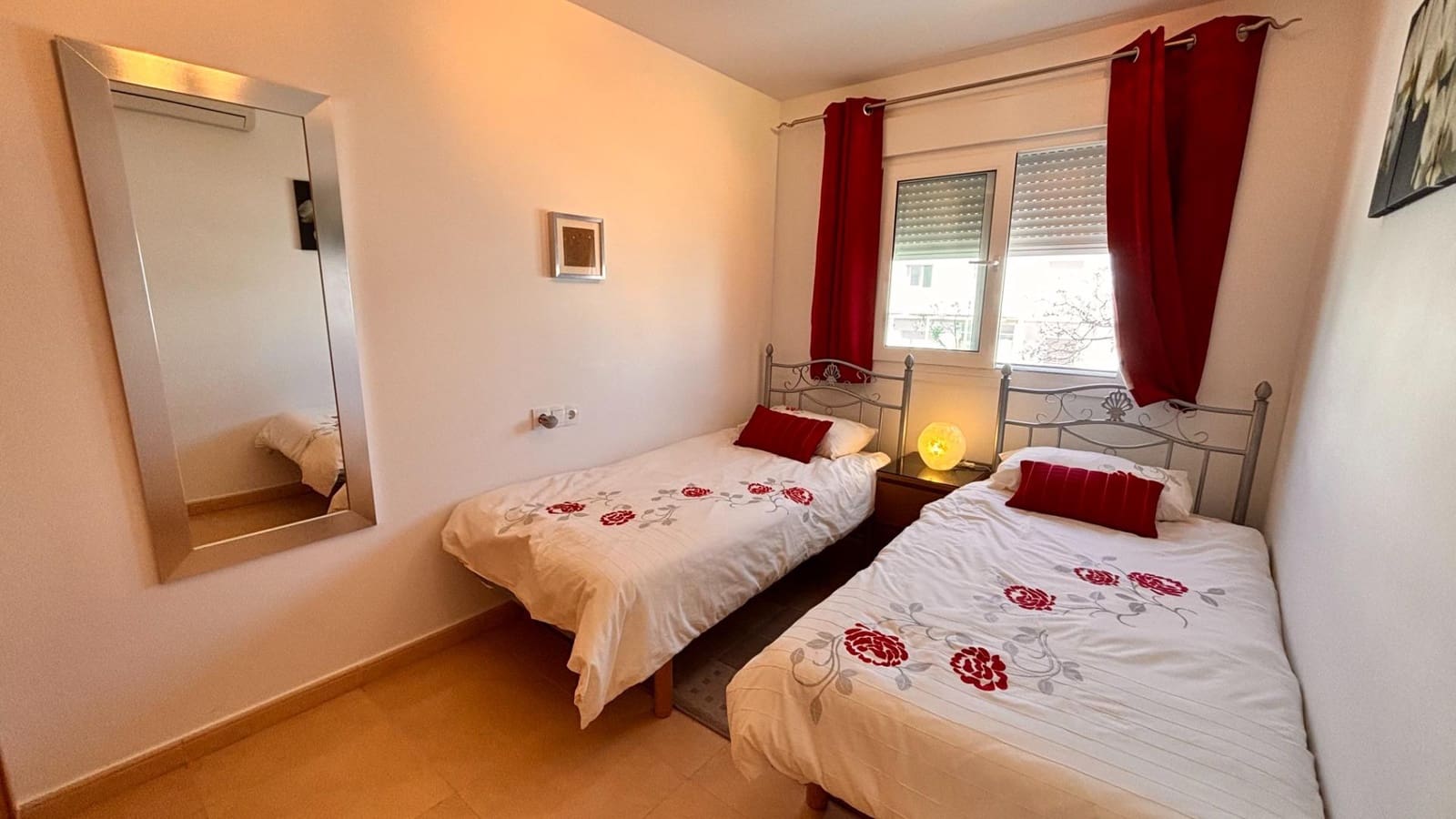 2 soveværelse Lejlighed til salg i Condado de Alhama med swimmingpool - € 118.900 (Ref: 9866941)