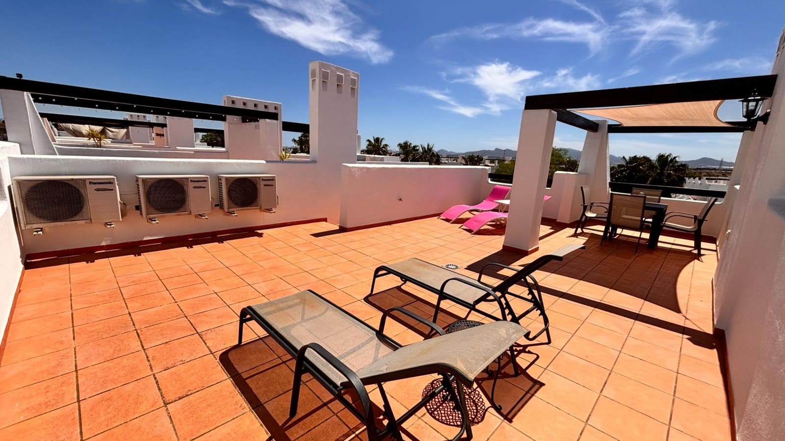 2 soveværelse Lejlighed til salg i Condado de Alhama med swimmingpool - € 118.900 (Ref: 9866941)