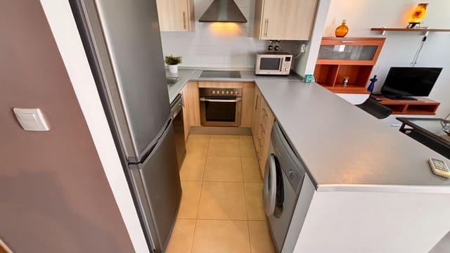 Apartamento de 2 habitaciones en Alhama de Murcia en venta con piscina - 119.900 € (Ref: 9903858)
