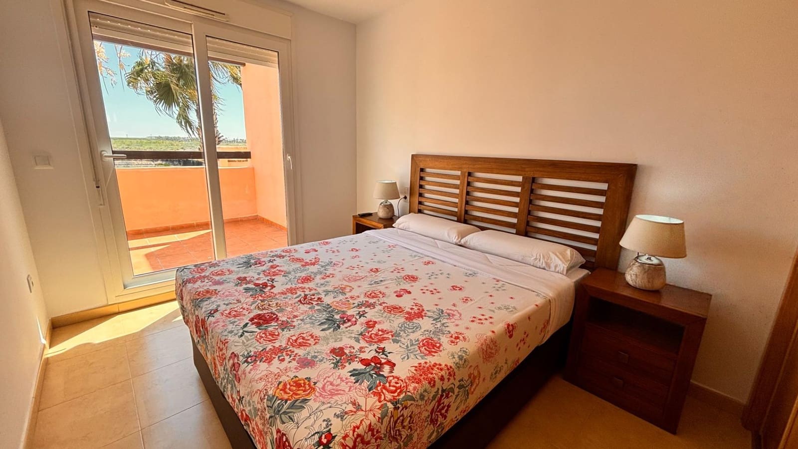 Apartamento de 2 habitaciones en Condado de Alhama en venta con piscina - 115.000 € (Ref: 9903859)