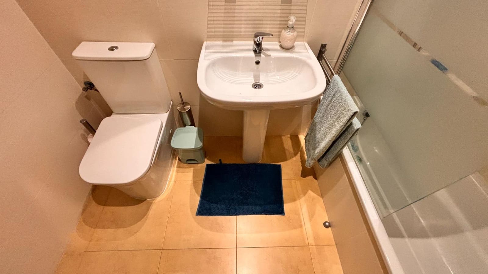 2 sovrum Lägenhet till salu i Condado de Alhama med pool - 119 900 € (Ref: 9910983)