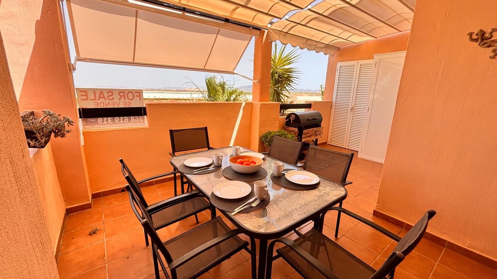 2 sovrum Lägenhet till salu i Condado de Alhama med pool - 119 900 € (Ref: 9910983)