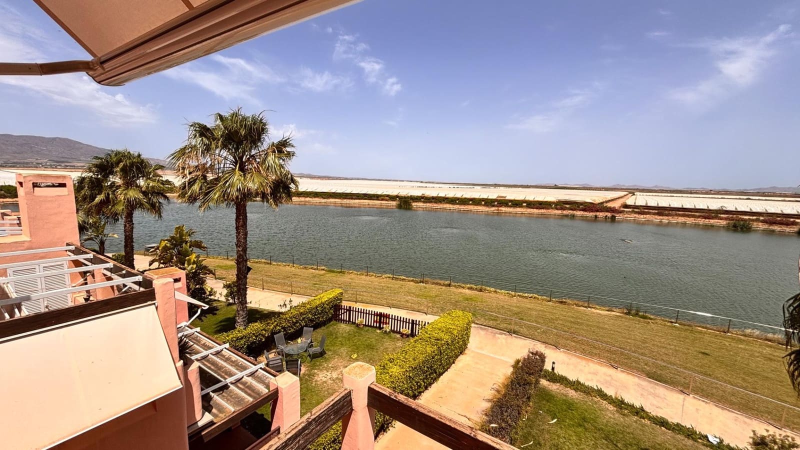 2 sovrum Lägenhet till salu i Condado de Alhama med pool - 119 900 € (Ref: 9910983)