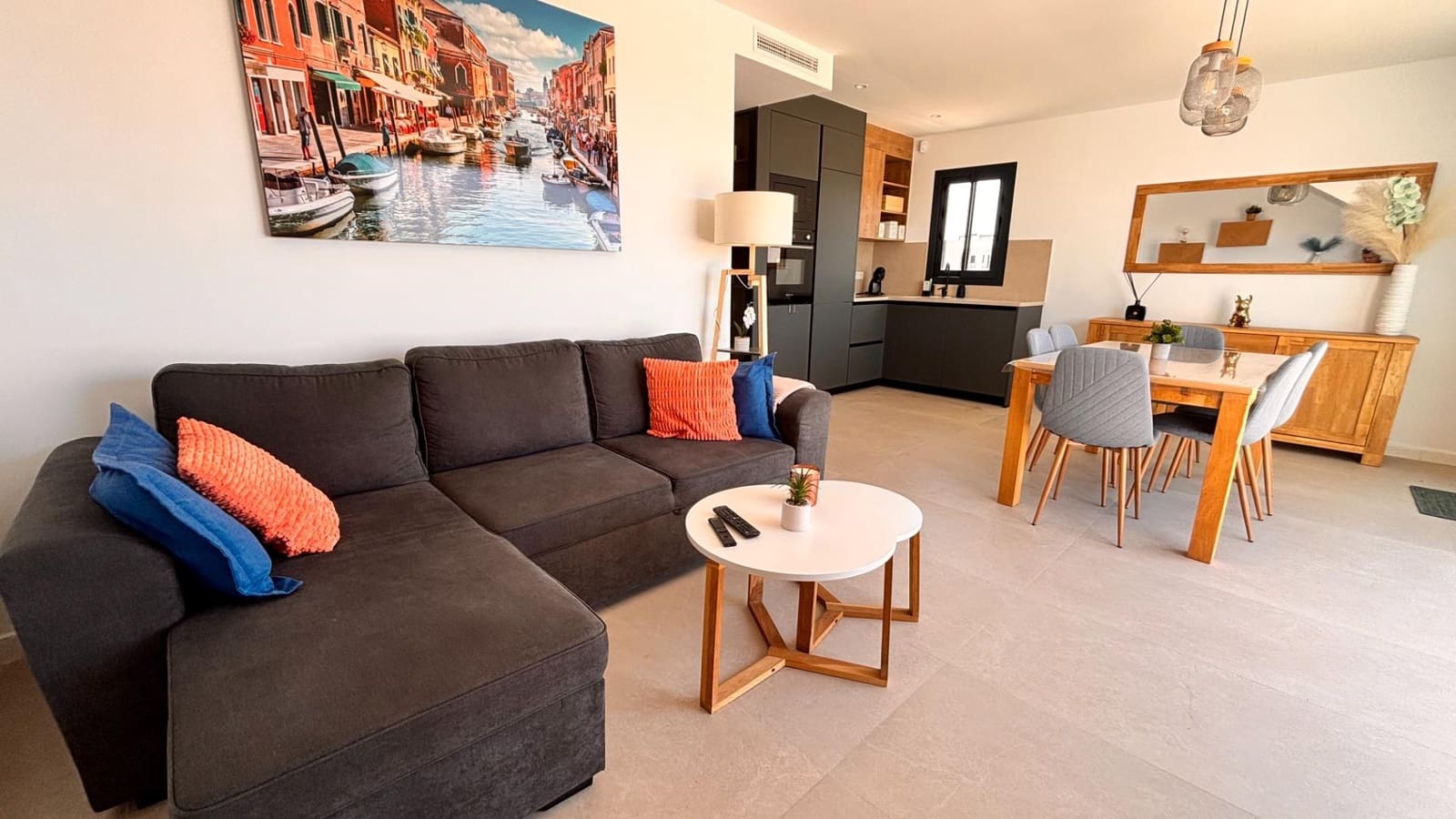 2 makuuhuone Huoneisto myytävänä paikassa Condado de Alhama mukana uima-altaan - 285 000 € (Ref: 9913113)