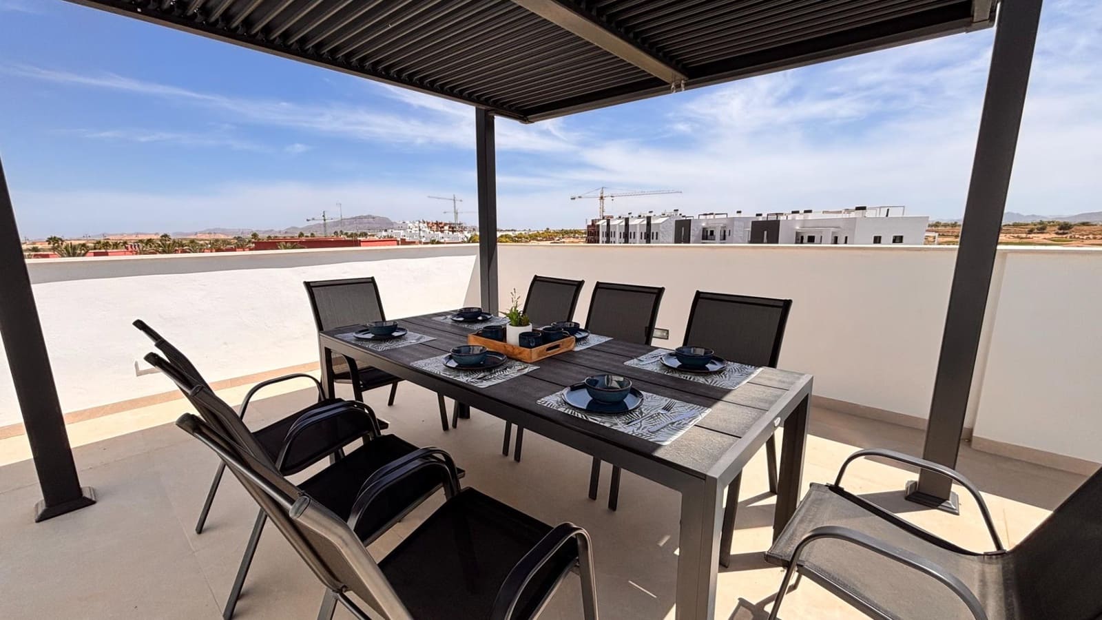 2 makuuhuone Huoneisto myytävänä paikassa Condado de Alhama mukana uima-altaan - 285 000 € (Ref: 9913113)